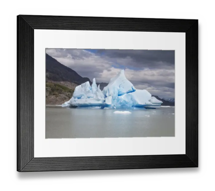 Framed Print : Located within Parc Nacional Torres del Paine, this lake is home to numerous icebergs Framed Print : Located within Parc Nacional Torres del Paine, this lake is home to numerous icebergs