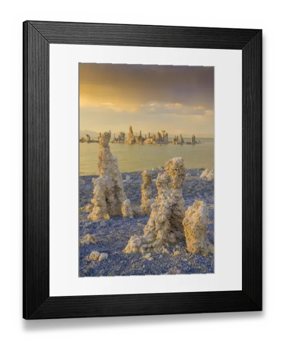 Framed Print : Tufas on Mono Lake, Eastern Sierras, California, USA Framed Print : Tufas on Mono Lake, Eastern Sierras, California, USA