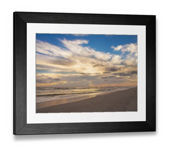 Framed Print : Sunset on Sanibel Island, Florida, USA Framed Print : Sunset on Sanibel Island, Florida, USA