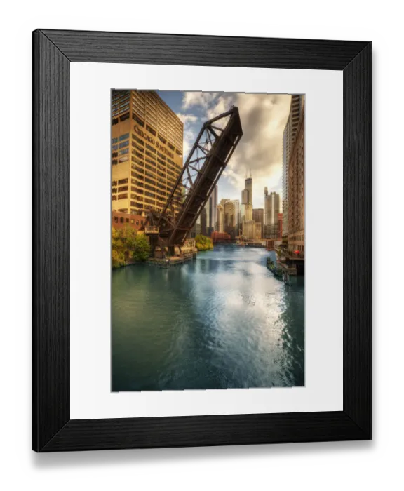 Framed Print : A drawbridge spans the Chicago river in Illinois Framed Print : A drawbridge spans the Chicago river in Illinois