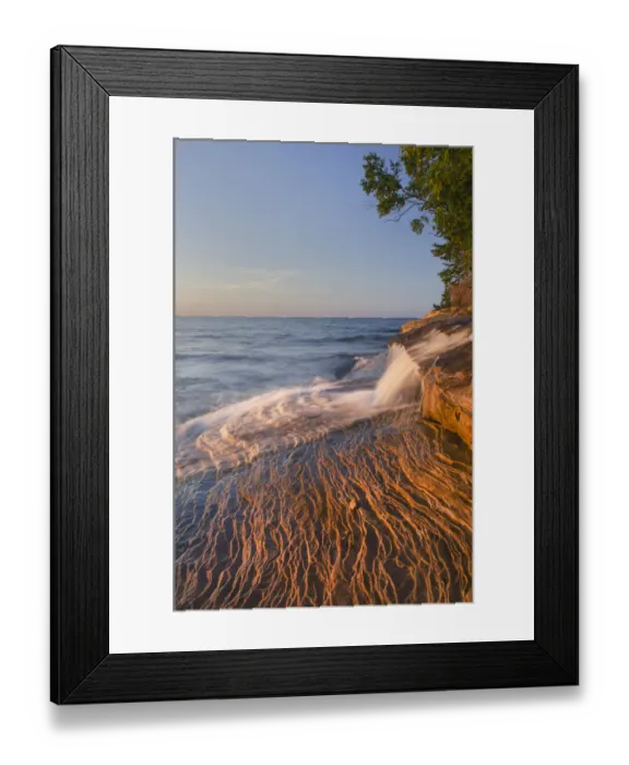 Framed Print : Elliot Falls flowing over layers of Au Train Formation sandstone at Miners Beach Framed Print : Elliot Falls flowing over layers of Au Train Formation sandstone at Miners Beach