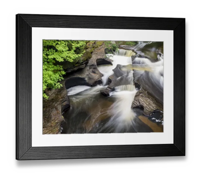 Framed Print : US, Michigan, Upper Peninsula. Presque Isle River Falls Framed Print : US, Michigan, Upper Peninsula. Presque Isle River Falls