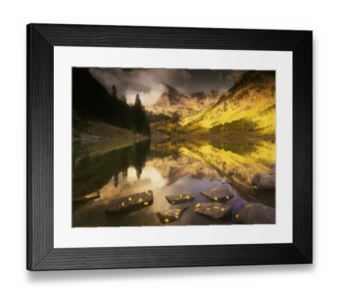 Framed Print : Maroon bells near Aspen Colorado in full Fall blazing yellow color Framed Print : Maroon bells near Aspen Colorado in full Fall blazing yellow color