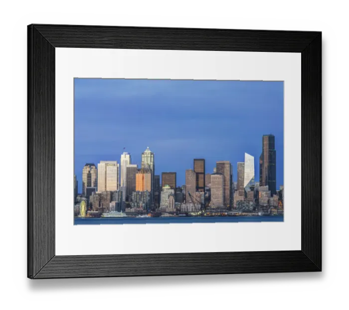 Framed Print : Washington State, Seattle. Skyline at Twilight Framed Print : Washington State, Seattle. Skyline at Twilight