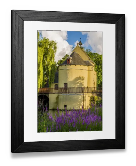 Framed Print : Smedenpoort gate, fortified bridge gate, Bruges, West Flanders, Belgium Framed Print : Smedenpoort gate, fortified bridge gate, Bruges, West Flanders, Belgium