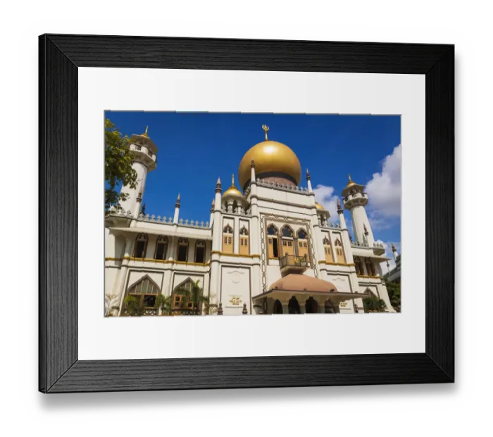 Framed Print : Masjid Sultan mosque on Arab Street in the Malay Heritage District, Singapore