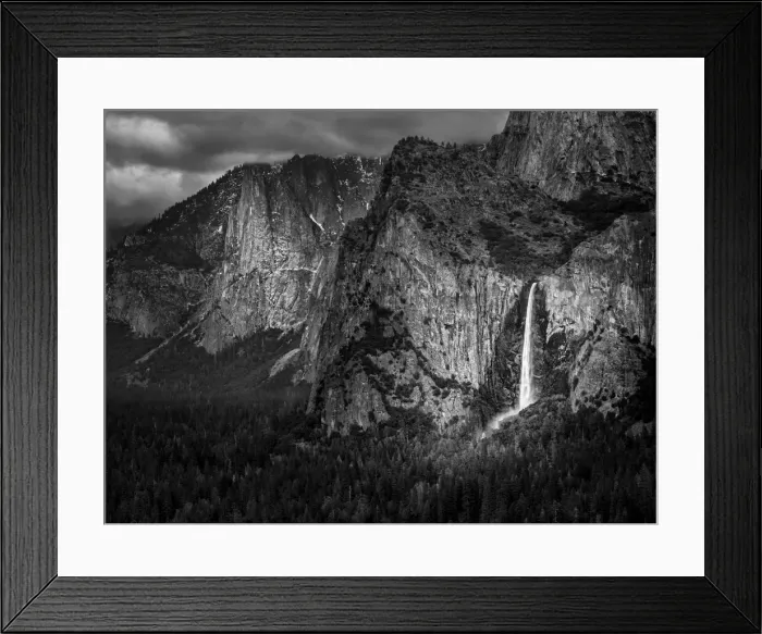 Framed Print : USA, California, Yosemite National Park, Late afternoon light touches Bridalveil Fall Framed Print : USA, California, Yosemite National Park, Late afternoon light touches Bridalveil Fall