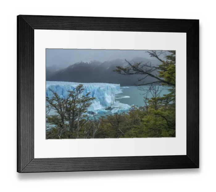 Framed Print : South America, Argentina, Patagonia, El Calafate. Glacial ice on Lake Argentina