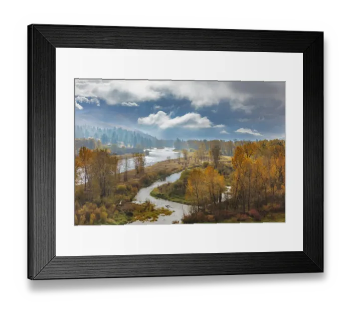 Framed Print : Cloudy day in autumn along the Bitterroot River near Missoula, Montana, USA Framed Print : Cloudy day in autumn along the Bitterroot River near Missoula, Montana, USA