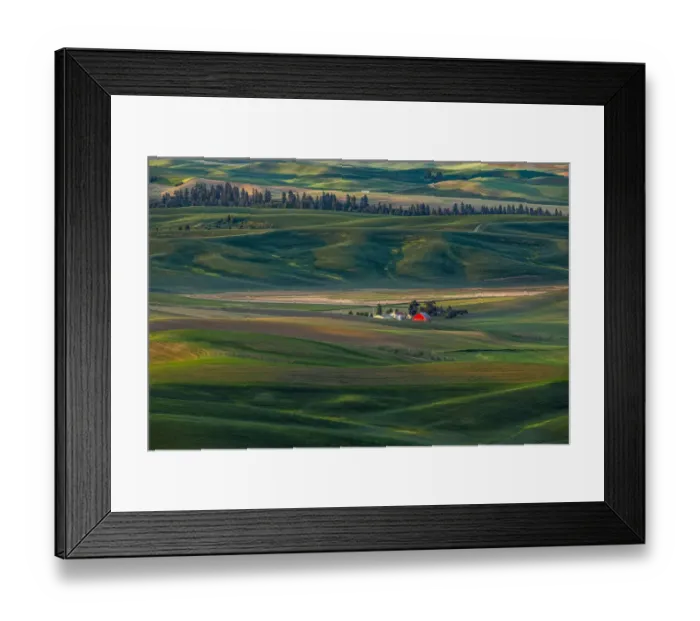 Framed Print : Distant idyllic farm homestead from elevated view from Steptoe Butte State Park Framed Print : Distant idyllic farm homestead from elevated view from Steptoe Butte State Park