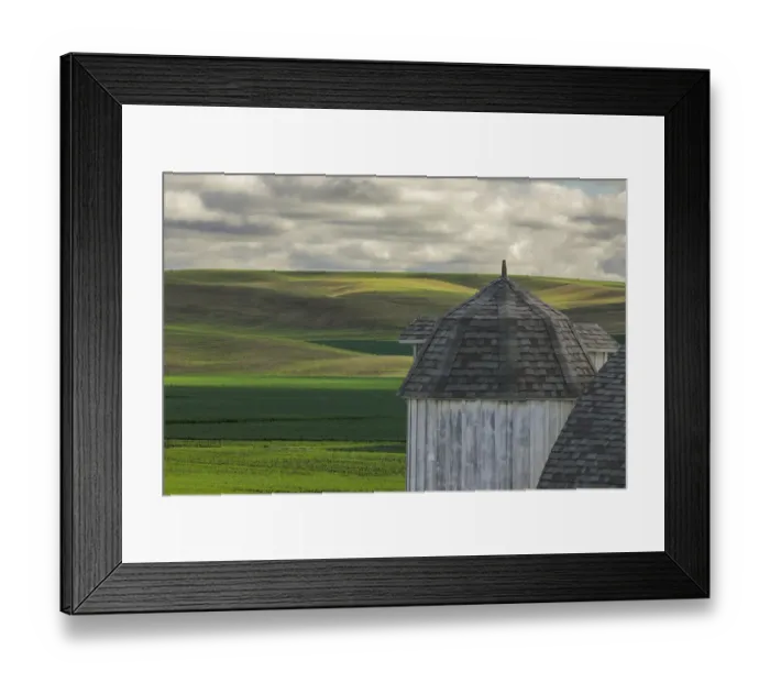 Framed Print : Dahmen Barn, Uniontown, Washington State, Palouse region of eastern Washington Framed Print : Dahmen Barn, Uniontown, Washington State, Palouse region of eastern Washington