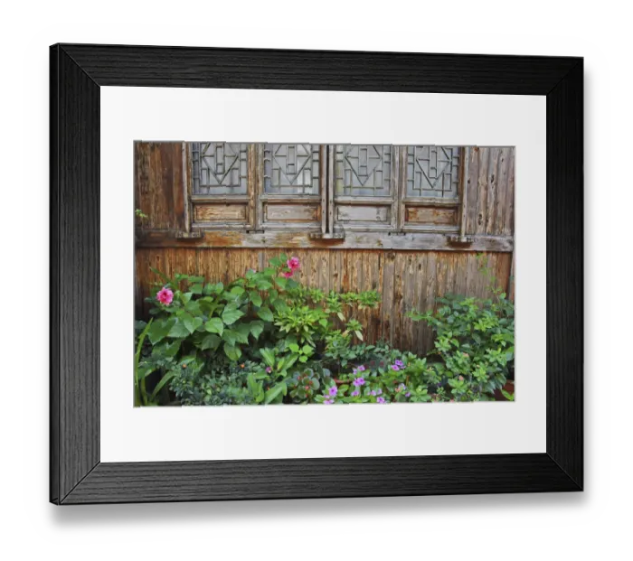 Framed Print : Latticed windows of an old house on Ziyang street in the old town, Linhai
