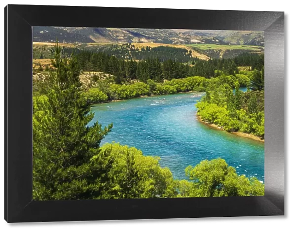 The Clutha River, Central Otago, South Island, New Zealand