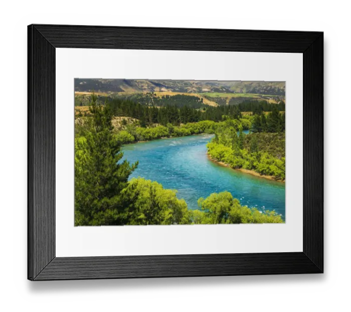 Framed Print : The Clutha River, Central Otago, South Island, New Zealand