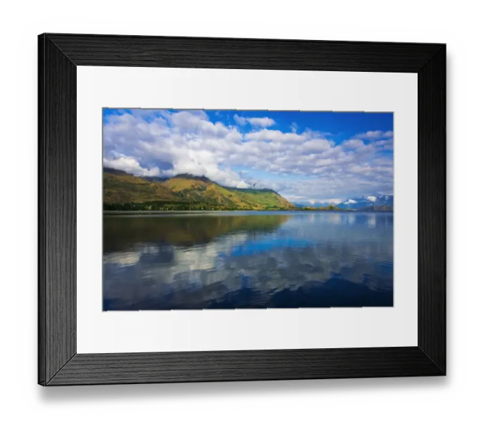 Framed Print : Morning light on Lake Wanaka, Wanaka, Otago, South Island, New Zealand Framed Print : Morning light on Lake Wanaka, Wanaka, Otago, South Island, New Zealand