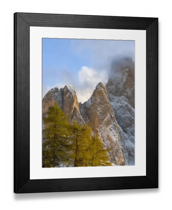 Framed Print : Geisler mountain range in the dolomites of the Villnoss Valley in South Tyrol Framed Print : Geisler mountain range in the dolomites of the Villnoss Valley in South Tyrol