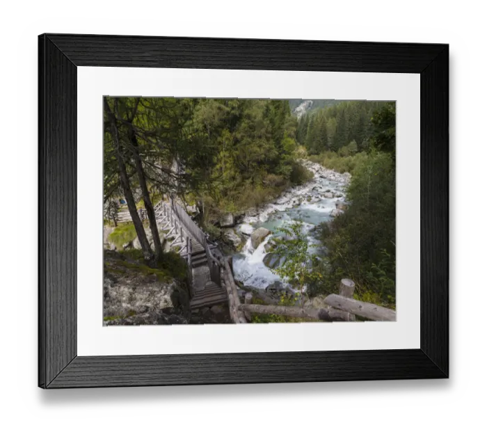 Framed Print : River Sarca. Val di Genova in the Parco Naturale Adamello, Brenta, Trentino, Italy