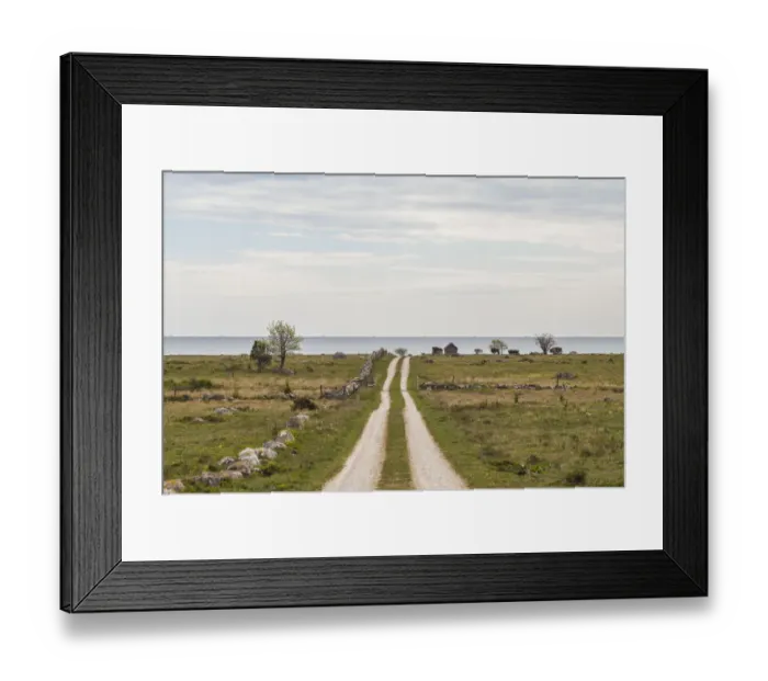 Framed Print : Sweden, Gotland Island, Sundre, country road, southern Gotland Framed Print : Sweden, Gotland Island, Sundre, country road, southern Gotland