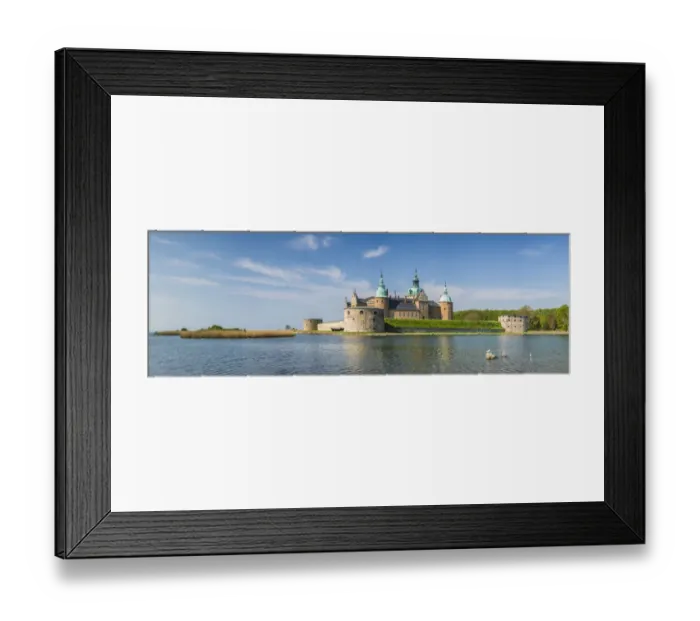 Framed Print : Sweden, Kalmar, Kalmar Slott castle Framed Print : Sweden, Kalmar, Kalmar Slott castle