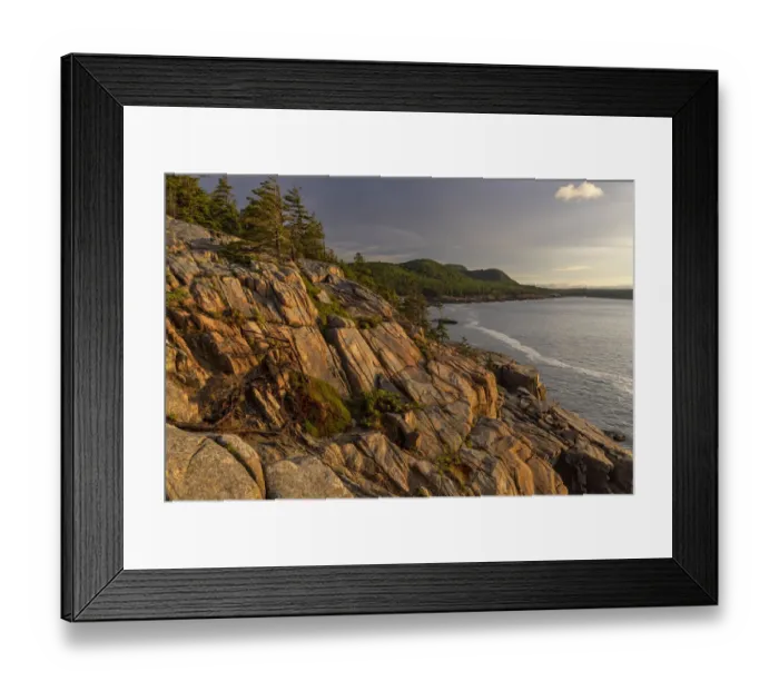 Framed Print : Otter Cliffs at sunrise in Acadia National Park, Maine, USA Framed Print : Otter Cliffs at sunrise in Acadia National Park, Maine, USA