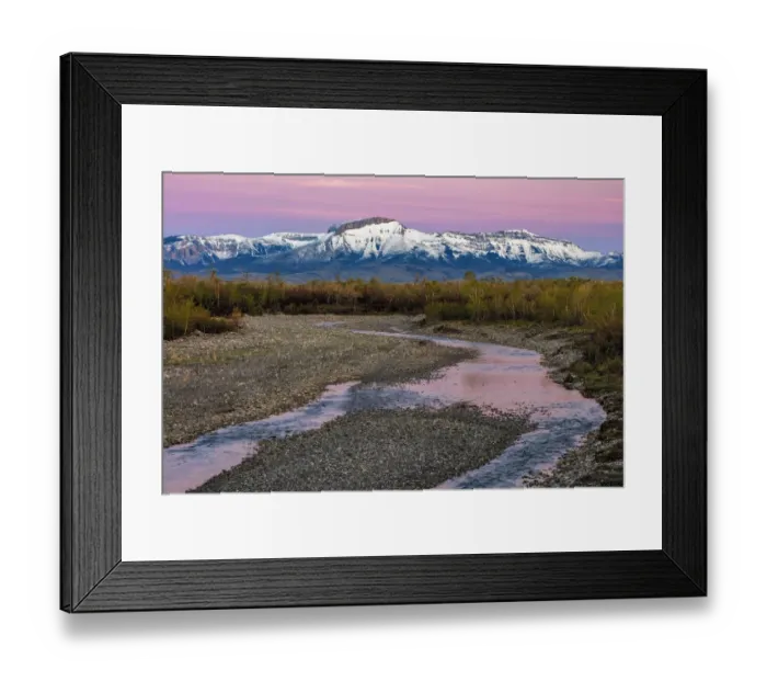 Framed Print : Dawn along the Teton River with Ear Mountain in background near Choteau, Montana, USA Framed Print : Dawn along the Teton River with Ear Mountain in background near Choteau, Montana, USA