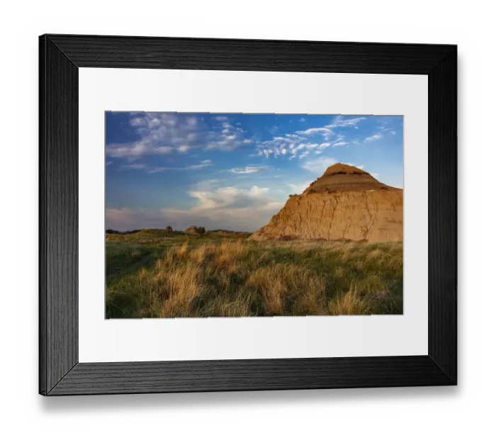 Framed Print : Badlands formations in Theodore Roosevelt National Park, North Dakota, USA