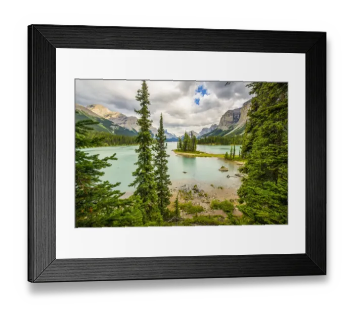 Framed Print : Spirit Island View, Maligne Lake, Alberta, Canada Framed Print : Spirit Island View, Maligne Lake, Alberta, Canada