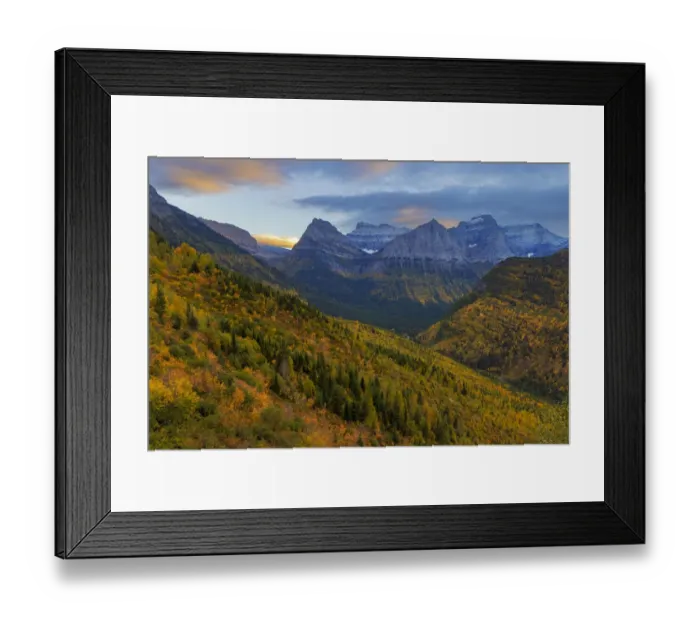 Framed Print : Looking down the McDonald Valley in autumn, Glacier National Park, Montana, USA Framed Print : Looking down the McDonald Valley in autumn, Glacier National Park, Montana, USA