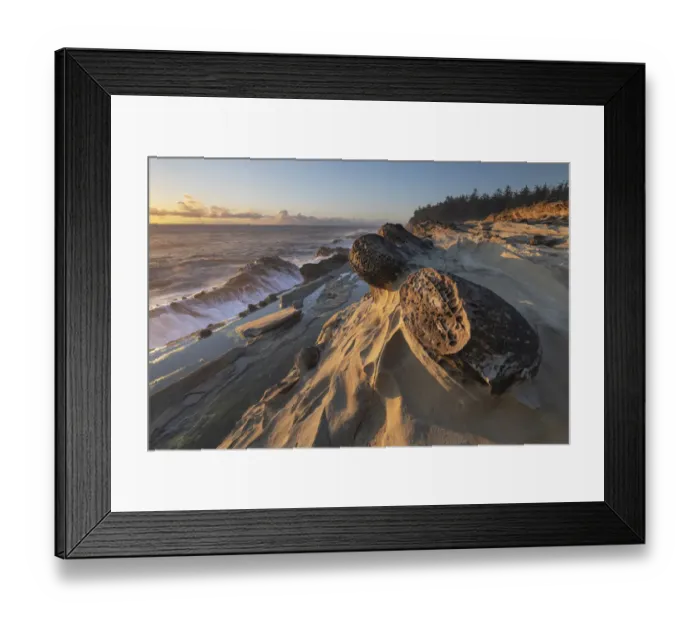 Framed Print : Mineral concretions at Shore Acres State Park, Oregon Framed Print : Mineral concretions at Shore Acres State Park, Oregon