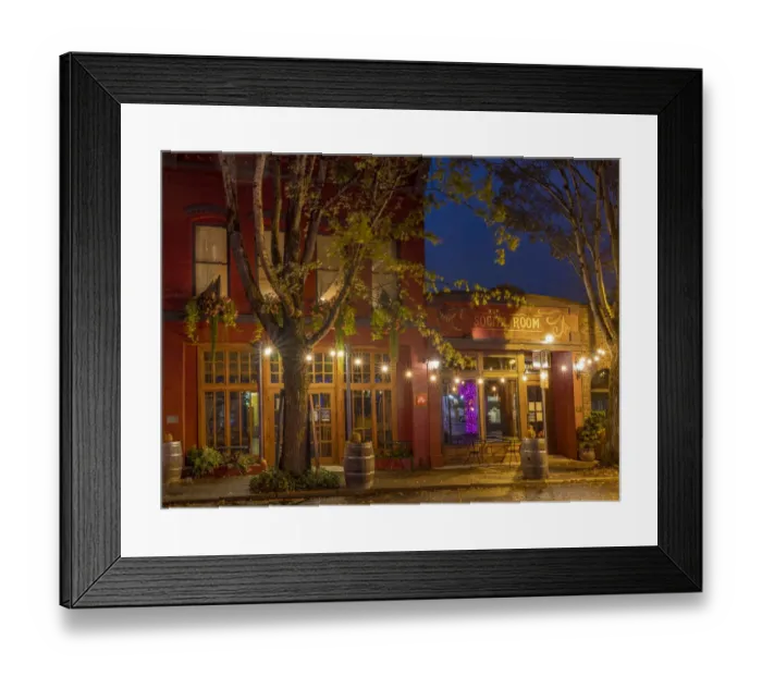 Framed Print : 3rd Street in downtown McMinnville, Oregon, USA