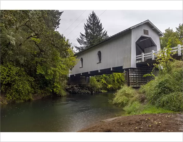 Hoffman Covered Bridge over Crabtree Creek in Linn County, Oregon, USA