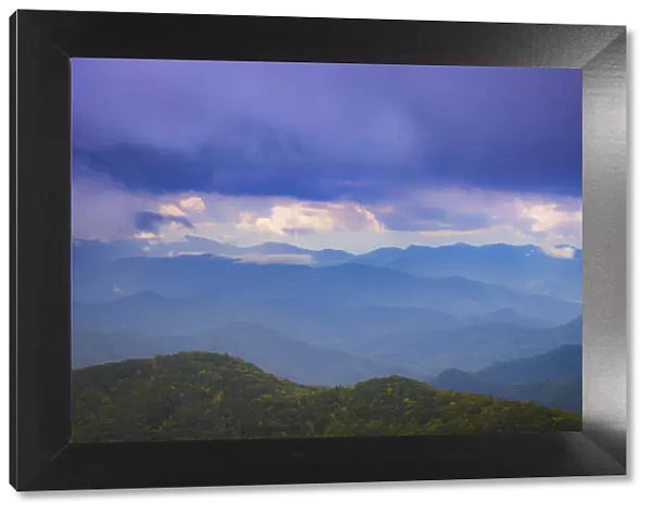 Mountain vista, Blue Ridge Parkway, Smoky Mountains, USA