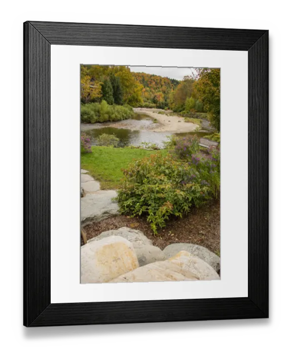 Framed Print : USA, Vermont, Fall foliage in Mad River Valley, Waitsfield