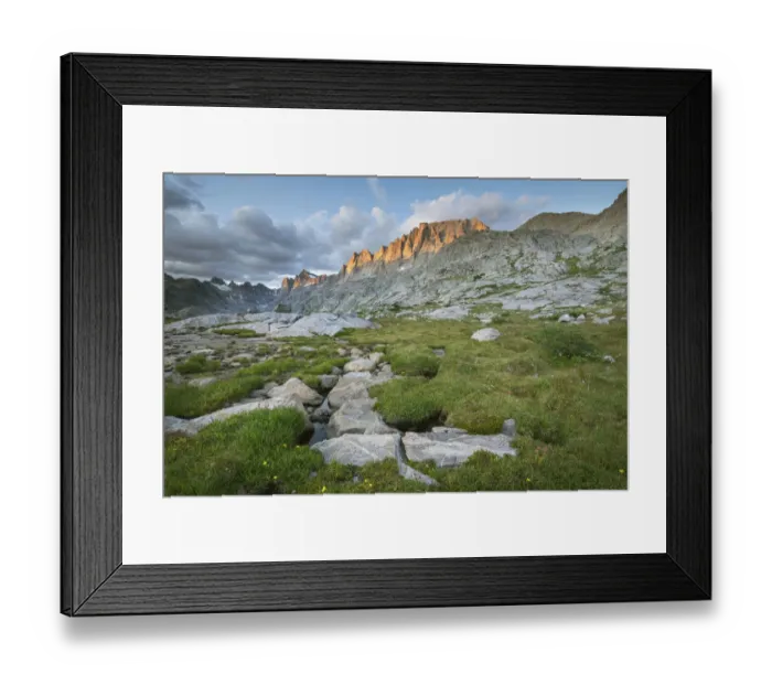 Framed Print : Evening light over Titcomb Basin, Bridger Wilderness, Wind River Range, Wyoming Framed Print : Evening light over Titcomb Basin, Bridger Wilderness, Wind River Range, Wyoming
