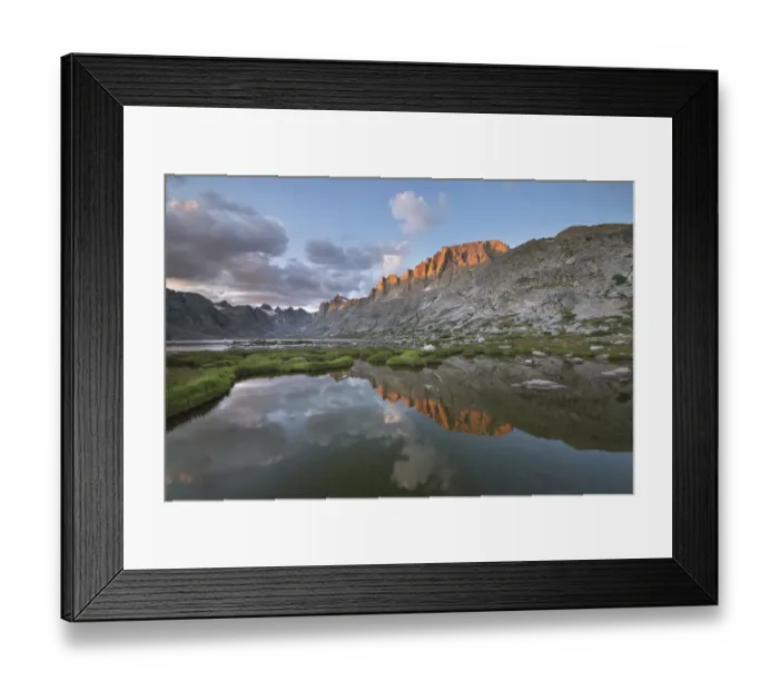 Framed Print : Evening light over Titcomb Basin, Bridger Wilderness, Wind River Range, Wyoming Framed Print : Evening light over Titcomb Basin, Bridger Wilderness, Wind River Range, Wyoming