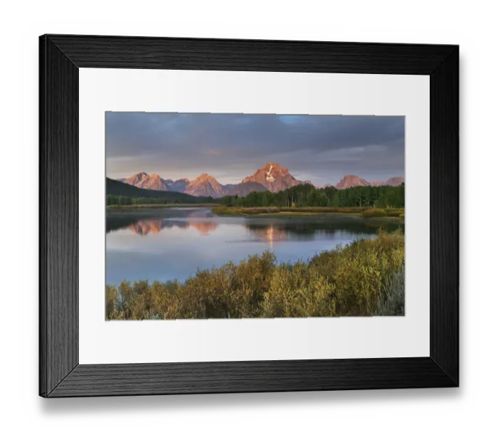 Framed Print : Mount Moran reflected in still waters of the Snake River at Oxbow Bend at sunrise, Grand Teton National Park, Wyoming Framed Print : Mount Moran reflected in still waters of the Snake River at Oxbow Bend at sunrise, Grand Teton National Park, Wyoming
