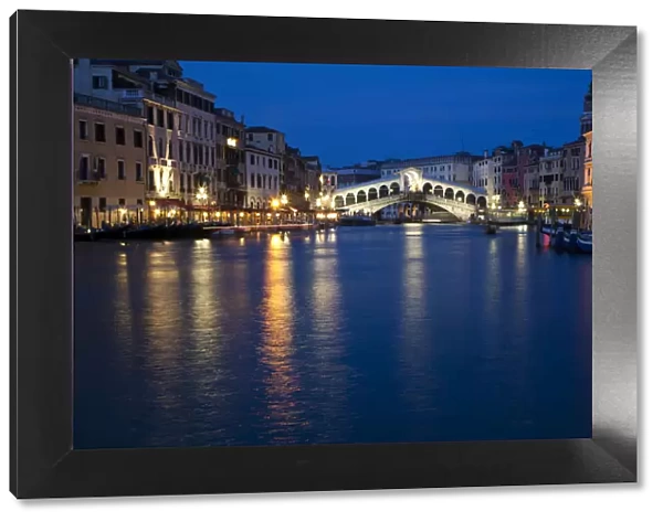 Italy, Venice. Venices iconic Rialto Bridge at twilight