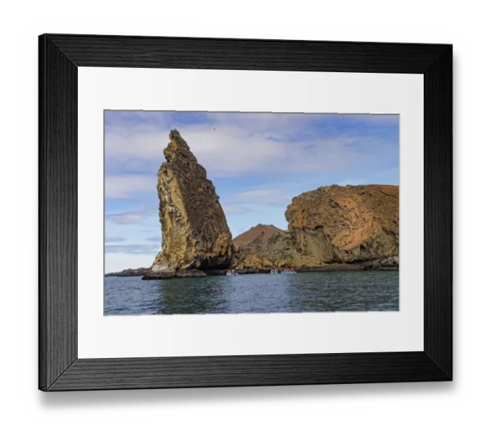 Framed Print : Pinnacle Rock, Bartholomew Island, Galapagos Islands, Ecuador Framed Print : Pinnacle Rock, Bartholomew Island, Galapagos Islands, Ecuador
