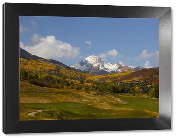 Snowmass golf course with view of Mt. Daly in autumn