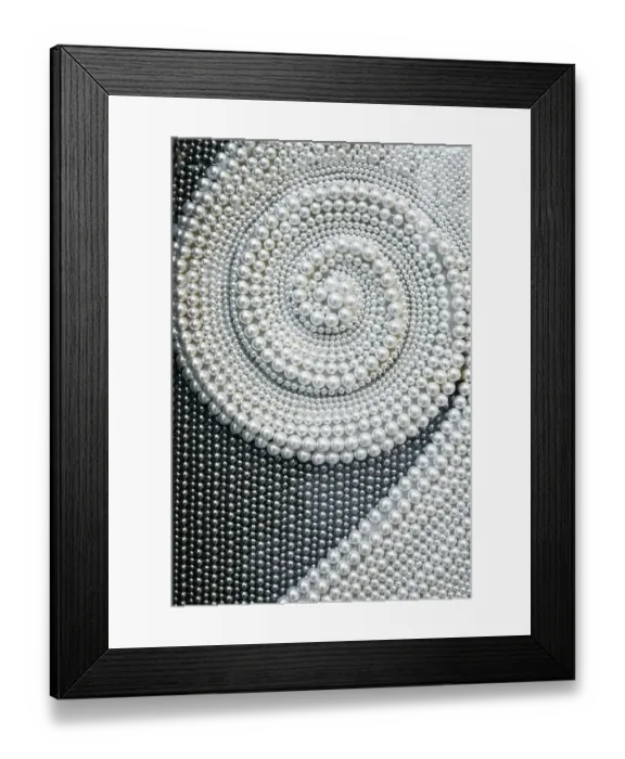 Framed Print : New York City, New York, USA. Holiday windows as seen from the streets on 5th Avenue Framed Print : New York City, New York, USA. Holiday windows as seen from the streets on 5th Avenue
