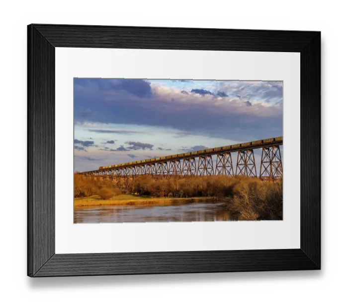 Framed Print : Freight train crosses Hi- Line Trestle over the Sheyenne River in Valley City, North Dakota, USA Framed Print : Freight train crosses Hi- Line Trestle over the Sheyenne River in Valley City, North Dakota, USA