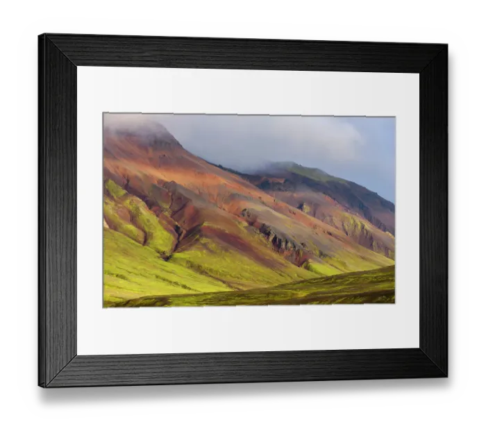 Framed Print : Nyidalur at glacier Tungnafellsjokull. The highlands in the Vatnajokull National Park, a UNESCO World Heritage Site, Iceland