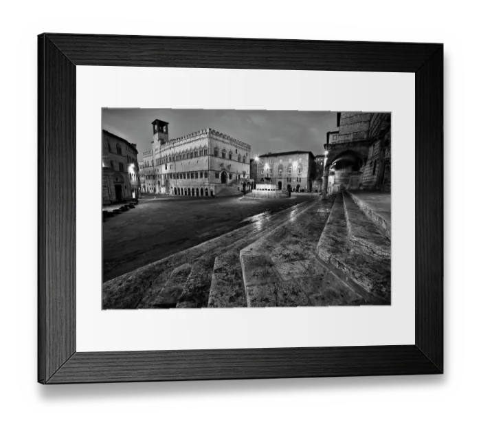 Framed Print : Italy, Umbria, Perugia. Palazzo dei Priori and the Fontana Maggiore, a medieval fountain on Piazza IV Novembre Framed Print : Italy, Umbria, Perugia. Palazzo dei Priori and the Fontana Maggiore, a medieval fountain on Piazza IV Novembre