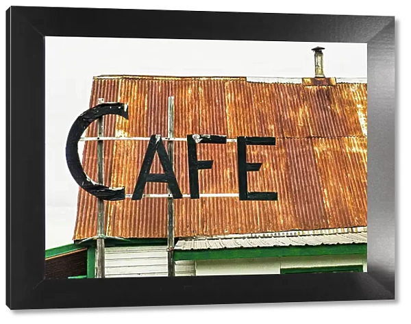 Hope, Alaska, Rustic roof and cafe sign