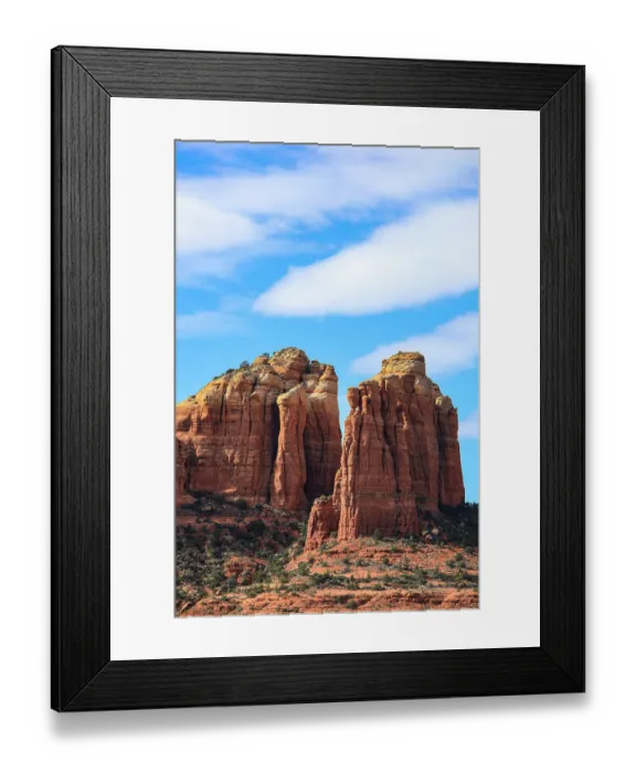 Framed Print : Sedona, Arizona, USA. Cathedral Rock, red rock formations Framed Print : Sedona, Arizona, USA. Cathedral Rock, red rock formations