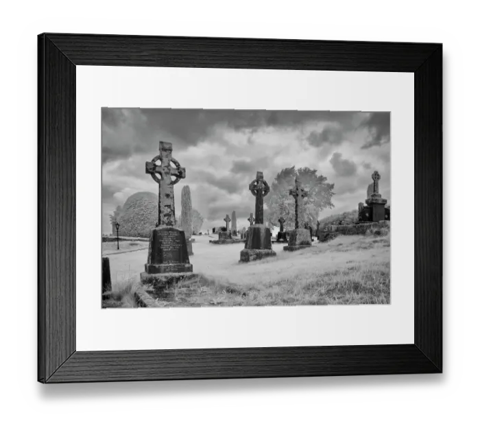 Framed Print : Celtic crosses, common in Ireland. County Mayo, Ireland Framed Print : Celtic crosses, common in Ireland. County Mayo, Ireland