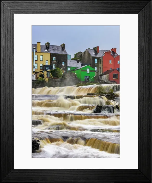 Framed Print : Ennistymon Falls on the Cullenagh River in Ennistymon, Ireland Framed Print : Ennistymon Falls on the Cullenagh River in Ennistymon, Ireland