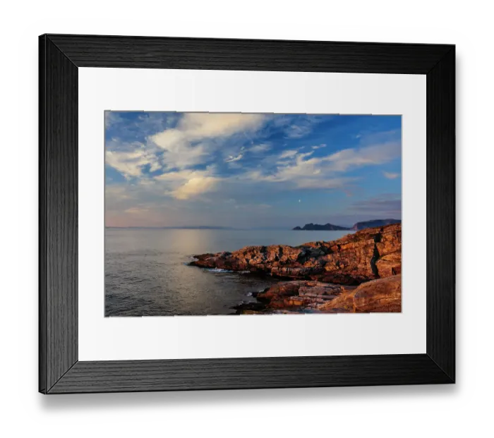 Framed Print : Norway, Finnmark, Loppa. Looking out over the Norwegian sea from the northern tip of Loppa island