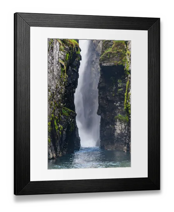 Framed Print : Sweden, Norrbotten, Bjorkliden. Silverfallet (Silver falls) in Rakkasjohka Framed Print : Sweden, Norrbotten, Bjorkliden. Silverfallet (Silver falls) in Rakkasjohka