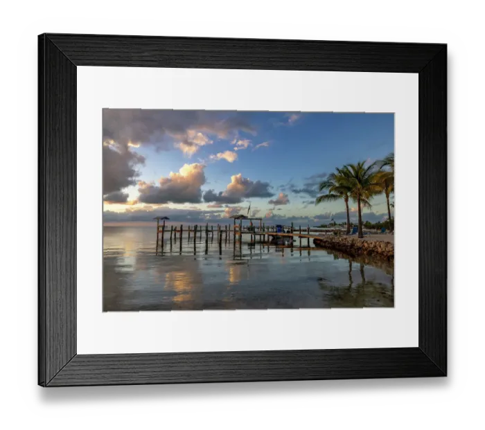 Framed Print : Florida Keys sunset from the Island Bay Resort in Tavernier, Florida, USA Framed Print : Florida Keys sunset from the Island Bay Resort in Tavernier, Florida, USA